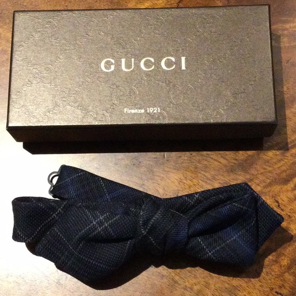 Gucci Other - NWT $165 GUCCI MEN'S BOW TIE  COMES WITH BOX